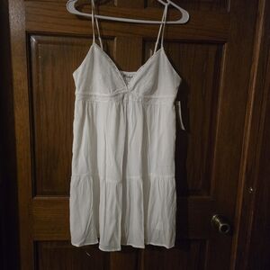 No Boundaries Junior Size M 8-10 White Dress With Adjustable Straps